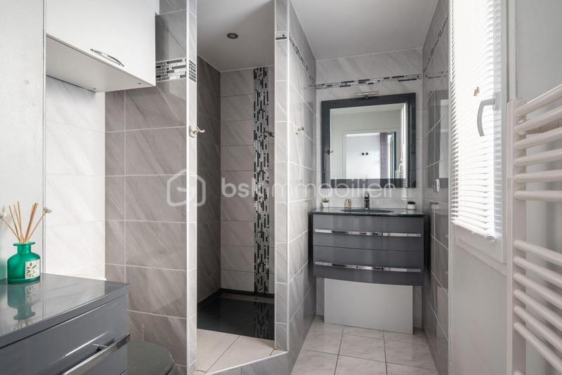 Appartement - 88 m² - 4 pièces