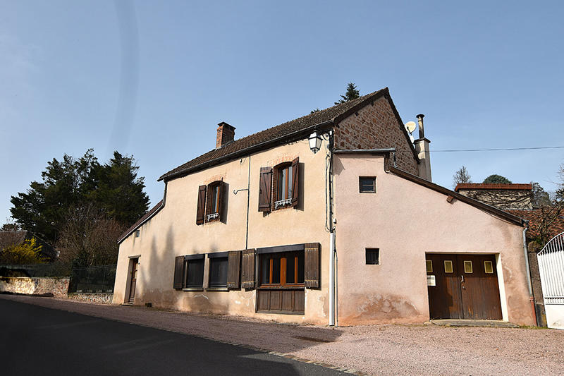 Maison - 140 m² - 6 pièces
