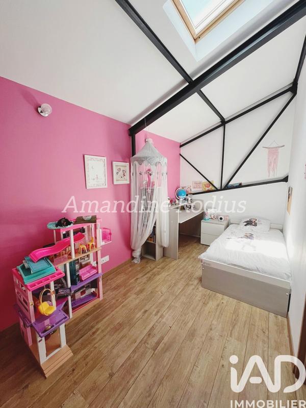 Maison - 96 m² - 4 pièces