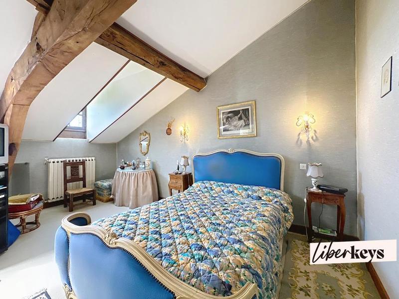 Maison de village - 200 m² - 8 pièces