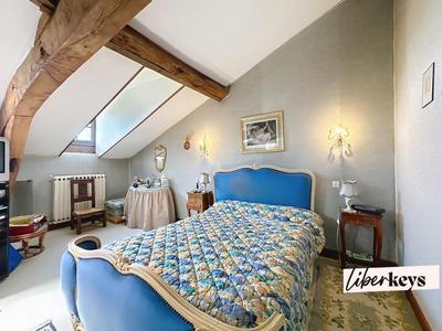 Maison de village - 200 m² - 8 pièces