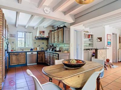 Maison - 145 m² - 7 pièces