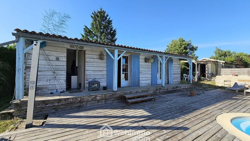 Maison - 231 m² - 10 pièces