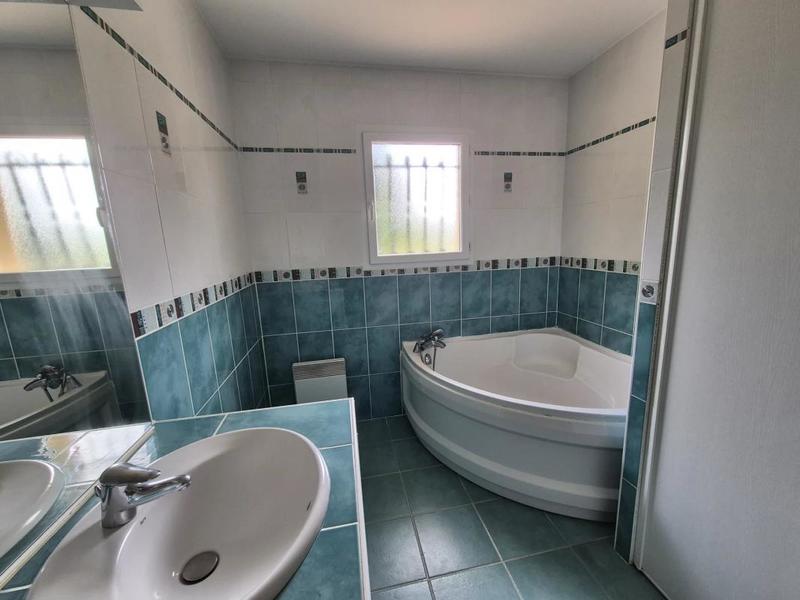 Villa - 103 m² - 4 pièces