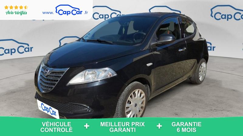 Lancia Ypsilon II 1.2 69 Black &amp; Red