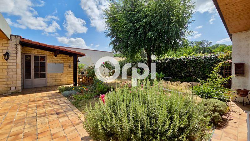 Maison - 105 m² - 4 pièces