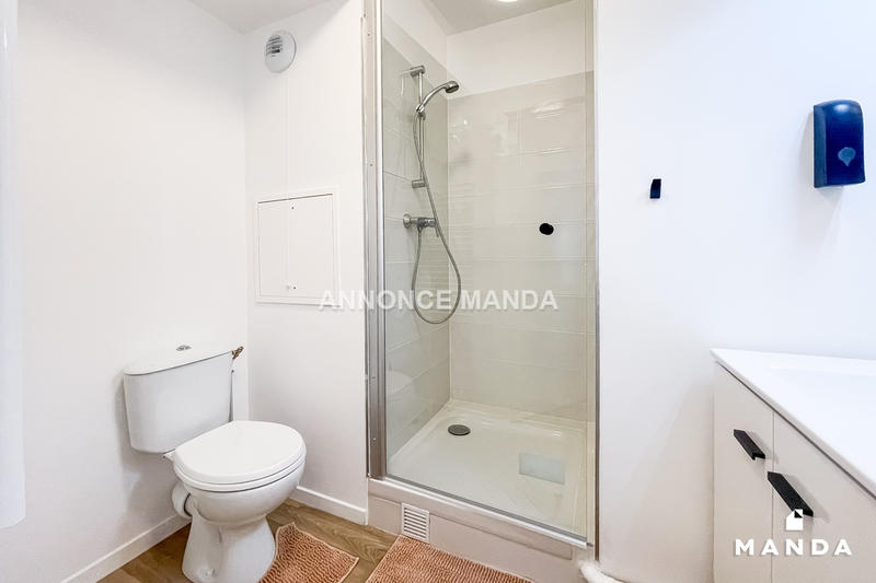 Chambre - 13 m² - 4 pièces