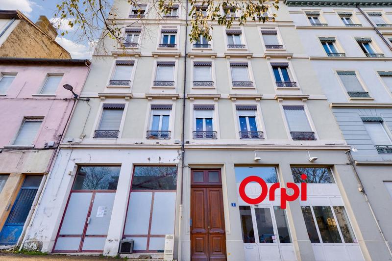 Appartement - 60 m² - 2 pièces