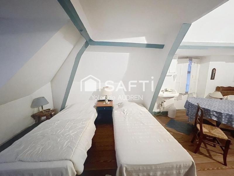 Villa - 215 m² - 11 pièces