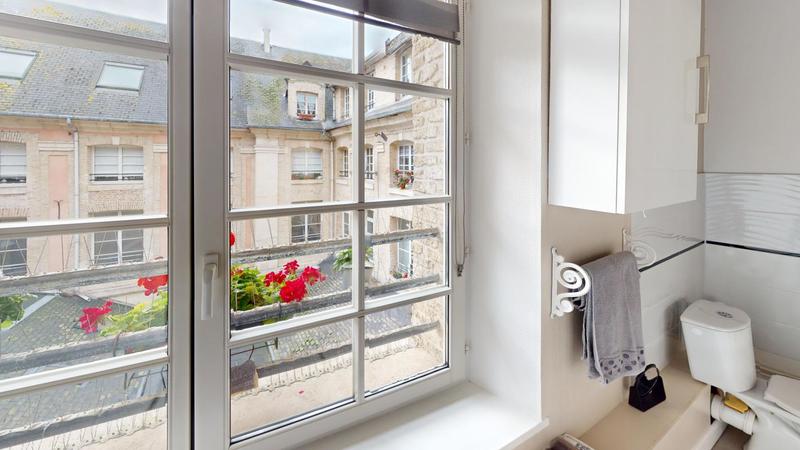 Appartement bourgeois - 112 m² - 5 pièces