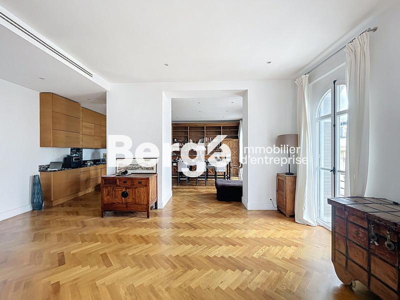 Bureau - 168 m² - 4 pièces