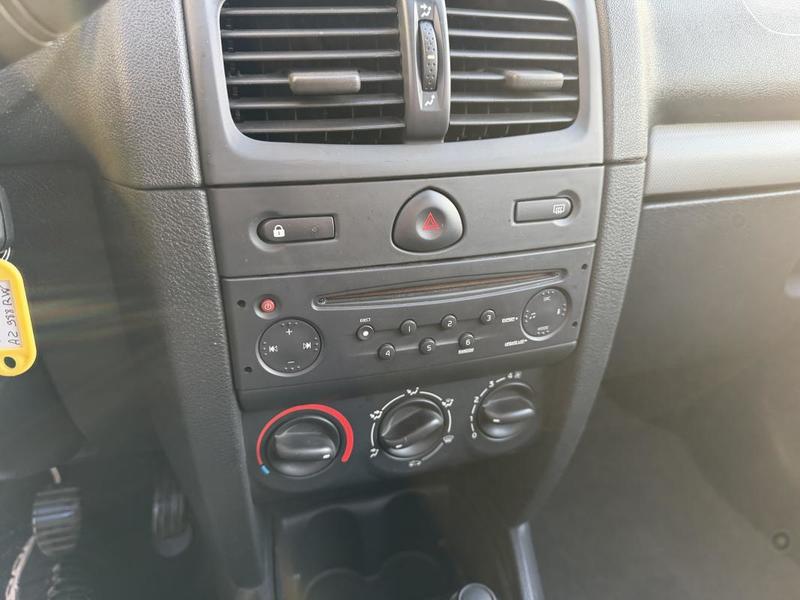 Renault Clio 1.2 Essence 4cv Campus Authentique 2008