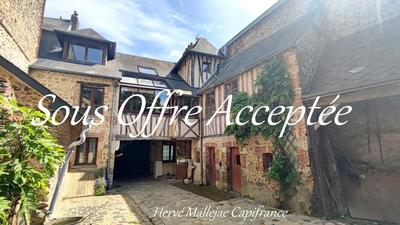 Maison - 170 m² - 6 pièces