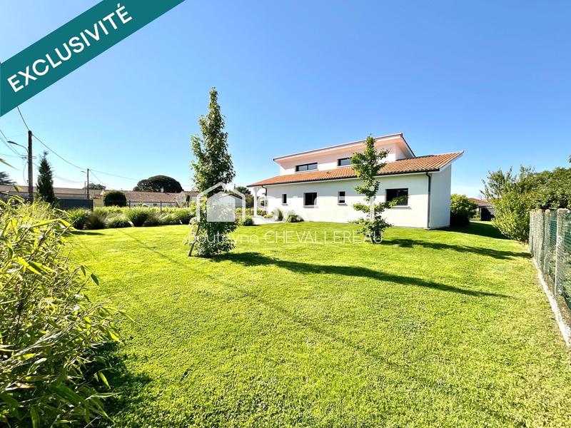 Maison - 100 m² - 4 pièces