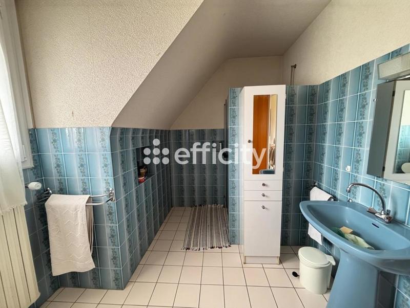 Maison - 183 m² - 6 pièces