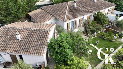 Villa - 365 m² - 15 pièces