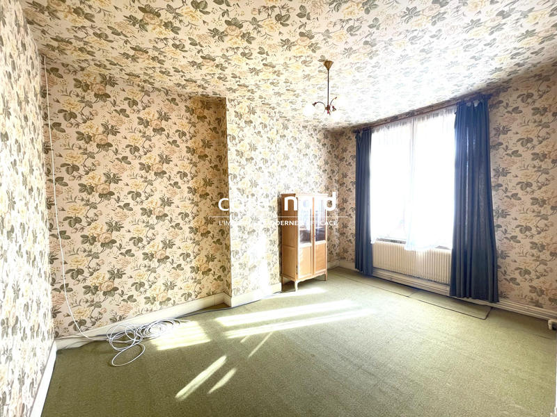 Maison - 179 m² - 8 pièces