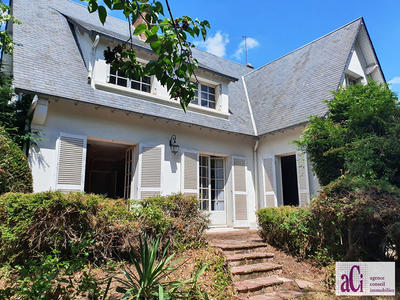 Maison - 160 m² - 6 pièces