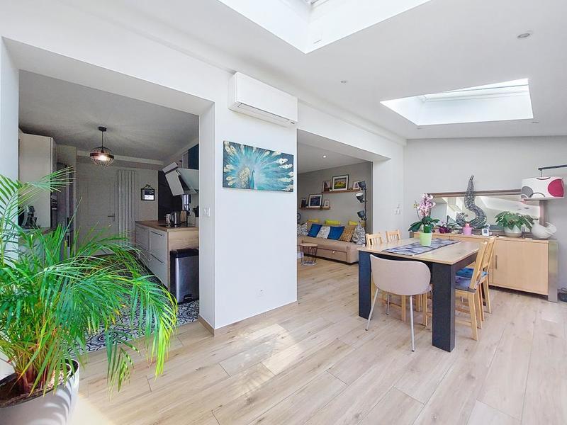 Maison - 114 m² - 5 pièces