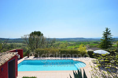 Villa - 226 m² - 6 pièces