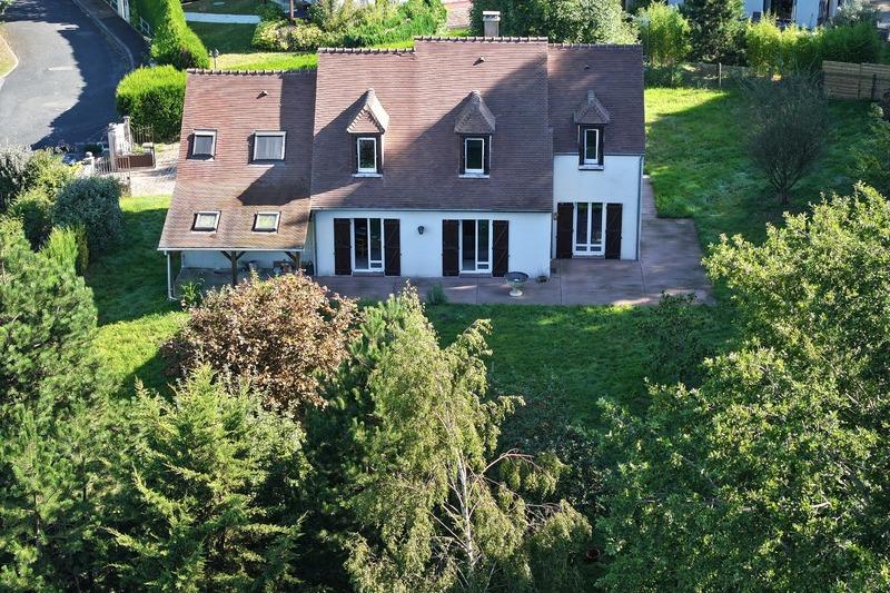 Maison - 185 m² - 6 pièces