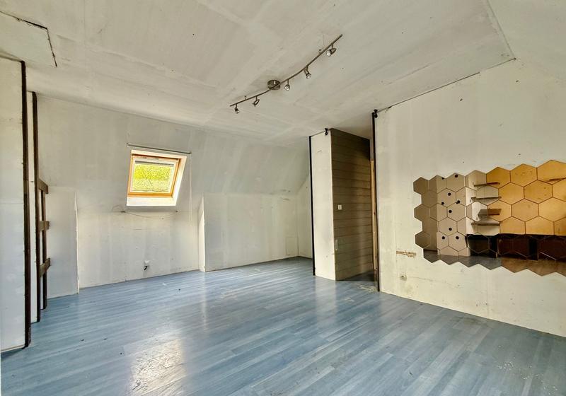 Maison - 110 m² - 4 pièces