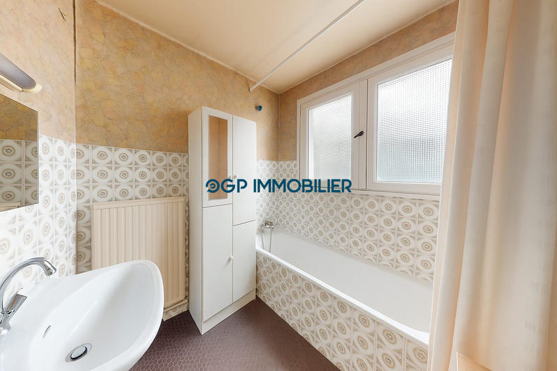 Maison ancienne - 135 m² - 7 pièces