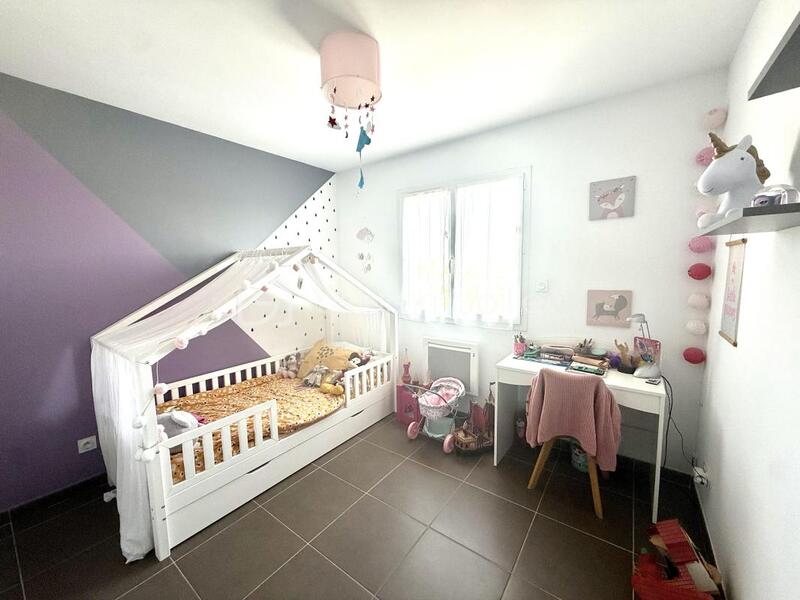 Maison - 99 m² - 4 pièces