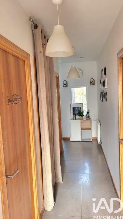 Maison - 99 m² - 5 pièces