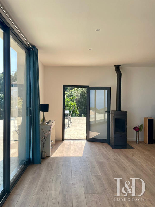 Maison - 160 m² - 4 pièces