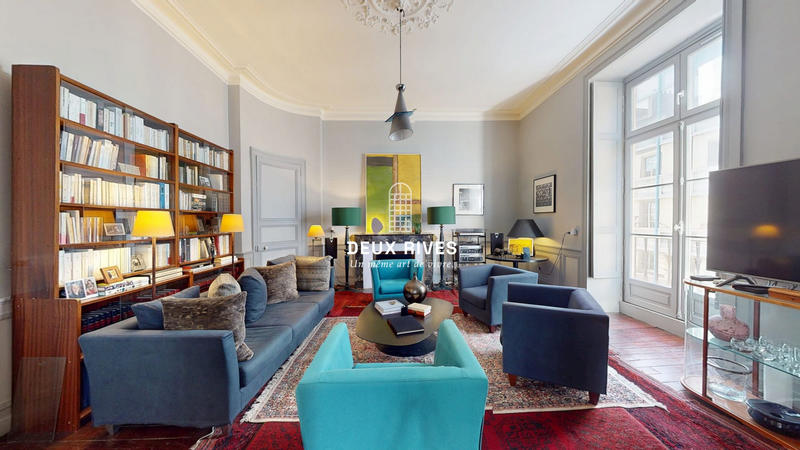 Appartement - 155 m² - 5 pièces