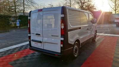 Renault Trafic l1h1 3000 kg blue dci 130 confort