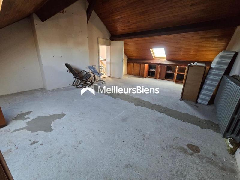 Maison - 206 m² - 7 pièces