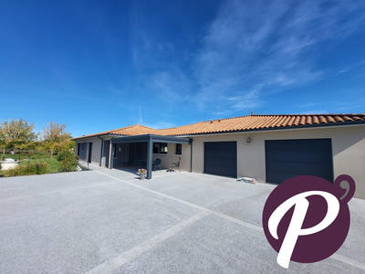 Maison - 183 m² - 5 pièces