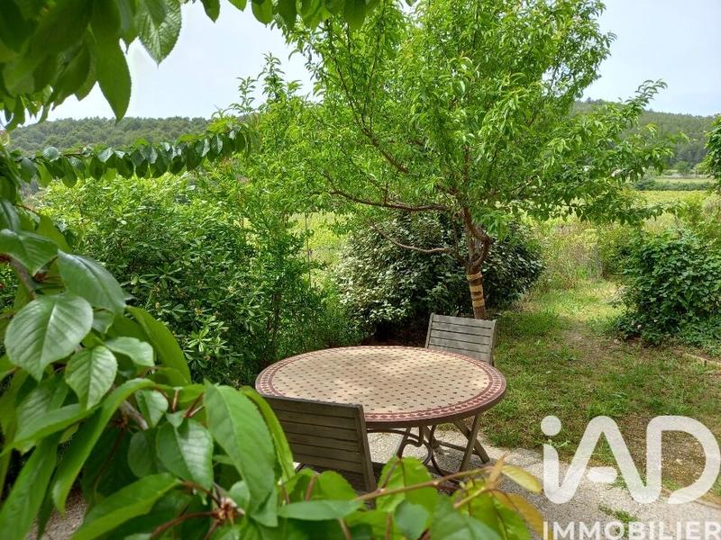 Maison - 660 m² - 21 pièces