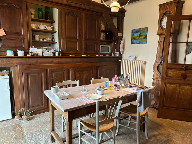 Maison de village - 200 m² - 8 pièces