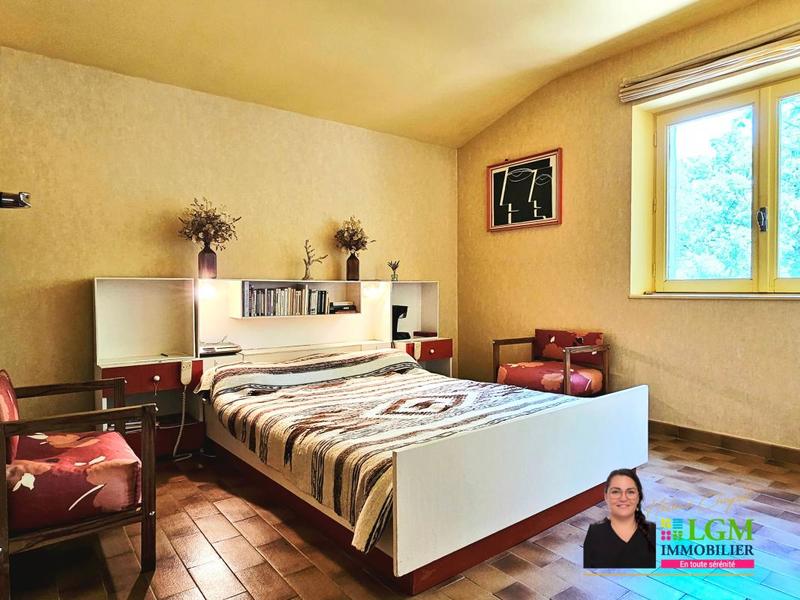 Maison - 111 m² - 5 pièces