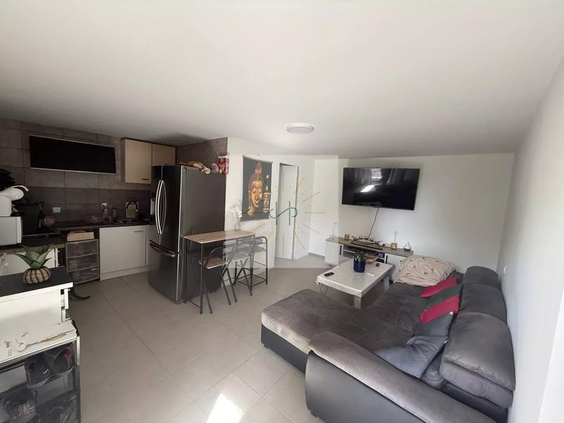 Maison - 112 m² - 8 pièces