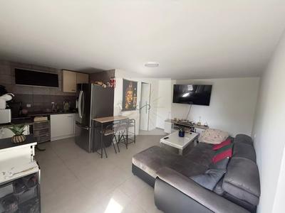 Maison - 112 m² - 8 pièces