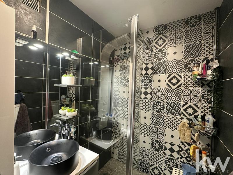 Appartement - 75 m² - 4 pièces