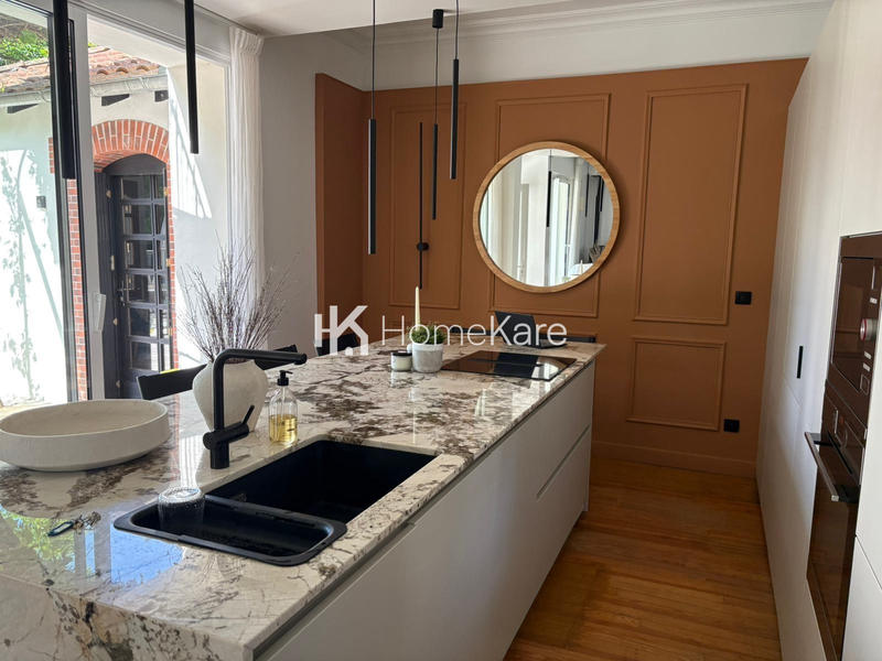 Maison - 160 m² - 5 pièces