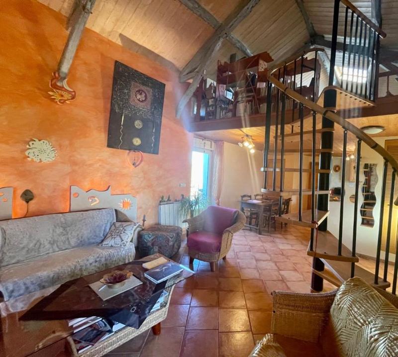 Maison en pierre - 423 m² - 19 pièces