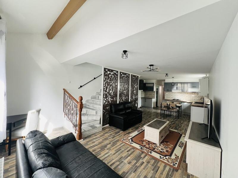 Maison de ville - 81 m² - 4 pièces