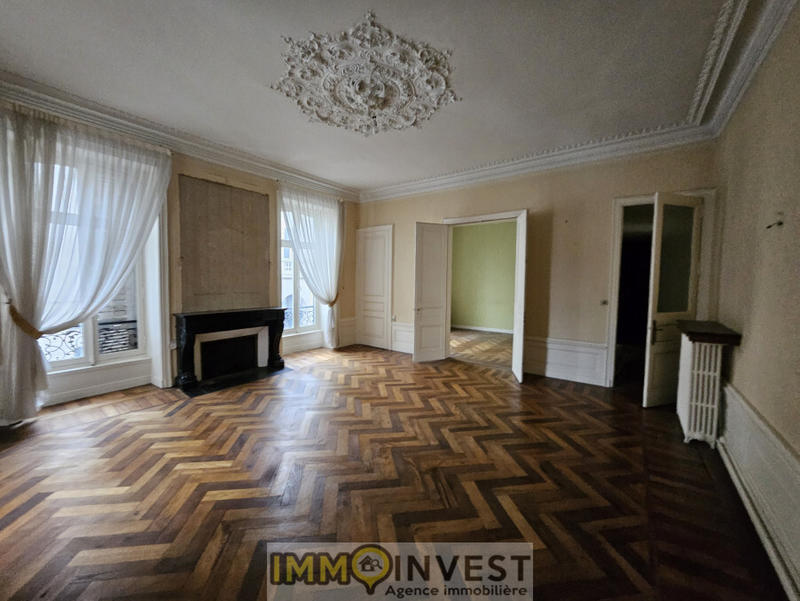 Appartement - 130 m² - 4 pièces