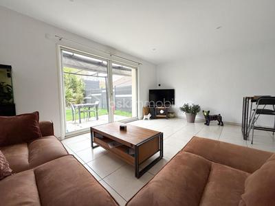 Maison - 109 m² - 6 pièces