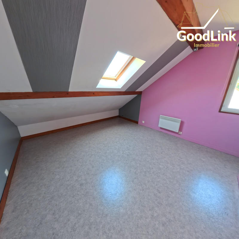 Maison - 85 m² - 5 pièces