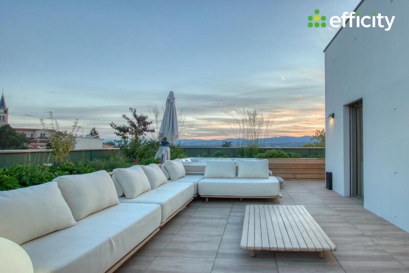 Appartement - 100 m² - 4 pièces