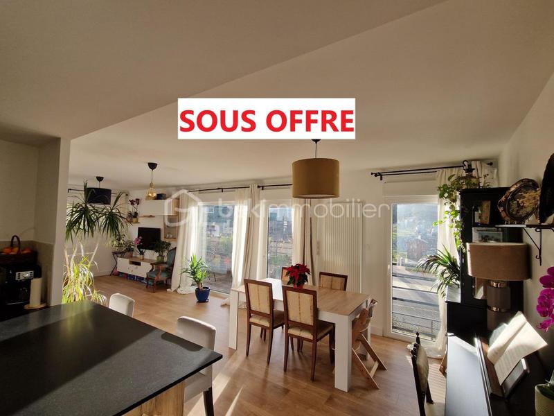 Appartement - 98 m² - 4 pièces