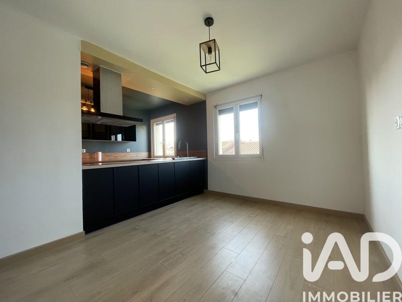 Appartement - 110 m² - 3 pièces