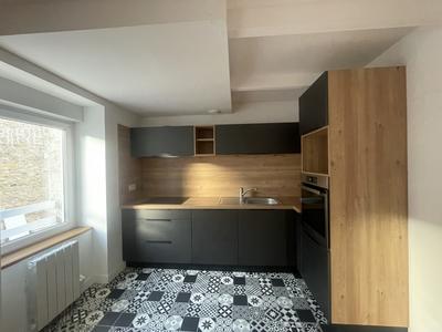 Duplex - 77 m² - 5 pièces